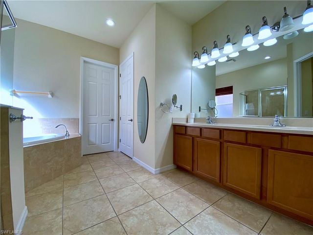 21718 Bella Terra BLVD, Estero, FL 33928