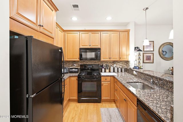 733 Amy Court, Lakewood, NJ 08701