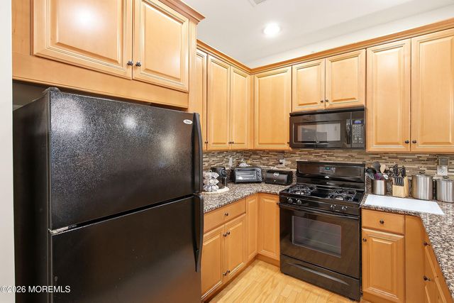 733 Amy Court, Lakewood, NJ 08701