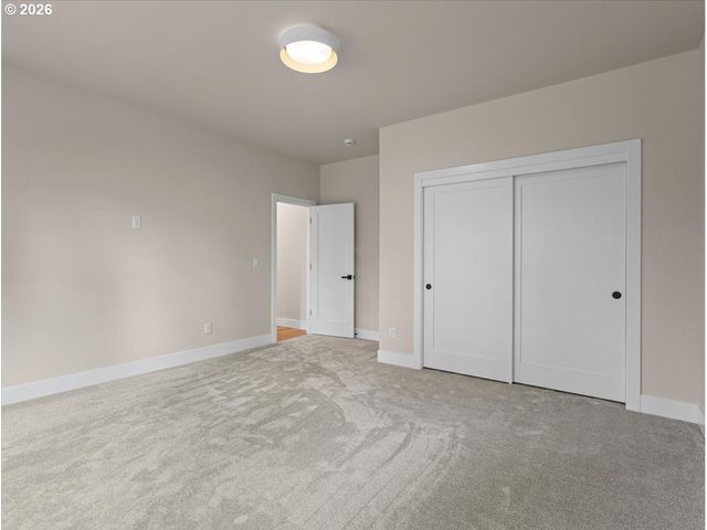 26190 Se HIGHWAY 224, Eagle Creek, OR 97022