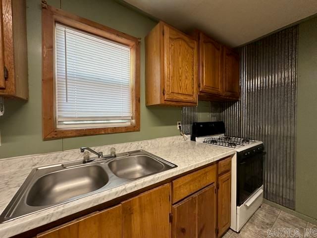 527 Greene 938 Road, Paragould, AR 72450