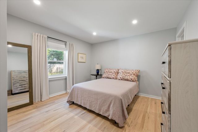 1734 Combahee Street, Charleston, SC 29412