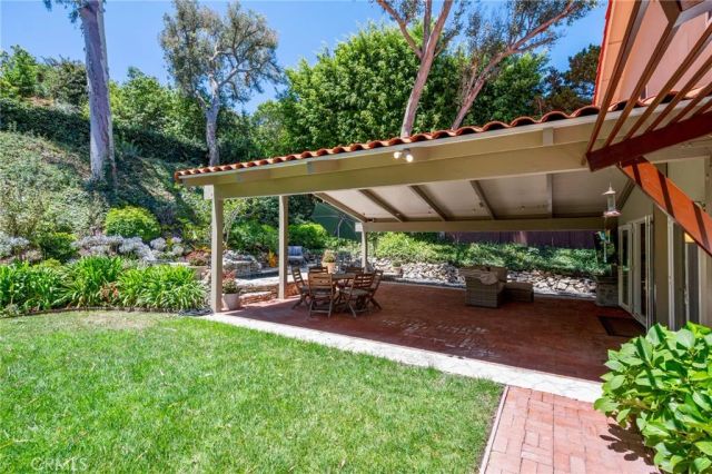 26736 Hawkhurst Drive, Rancho Palos Verdes, CA 90275