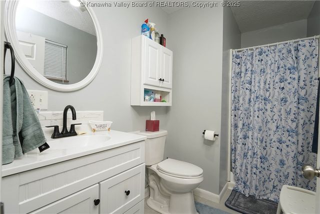 4921 Chesterfield Avenue, Charleston, WV 25304