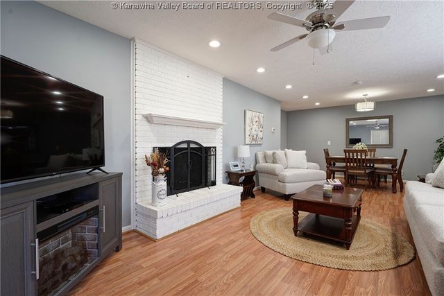 4921 Chesterfield Avenue, Charleston, WV 25304