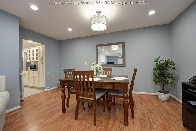 4921 Chesterfield Avenue, Charleston, WV 25304