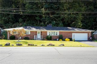 4921 Chesterfield Avenue, Charleston, WV 25304