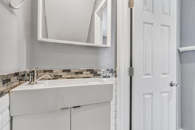 37-39 Yale Avenue, Columbus, OH 43222