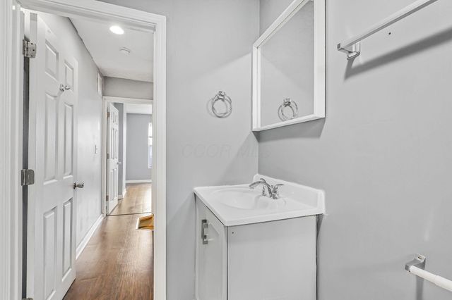 37-39 Yale Avenue, Columbus, OH 43222