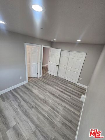 1821 S New England Street, Los Angeles, CA 90006