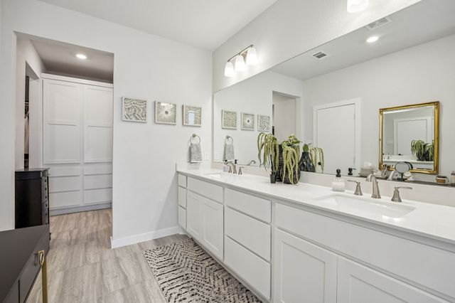 2357 Rook Drive, Dallas, TX 75211
