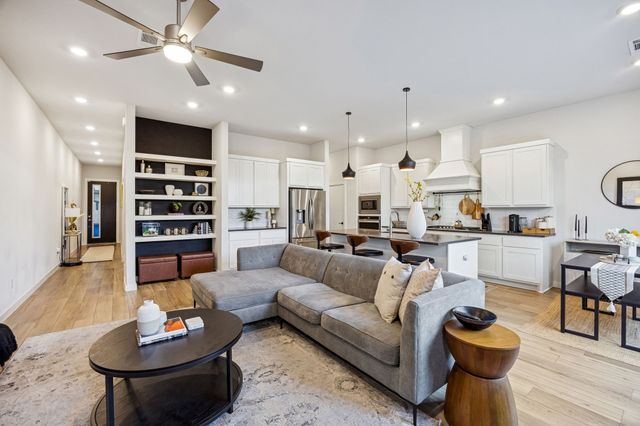 2357 Rook Drive, Dallas, TX 75211