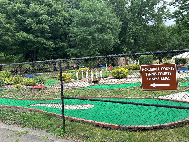 365 Bronx River Road 3J, Yonkers, NY 10704