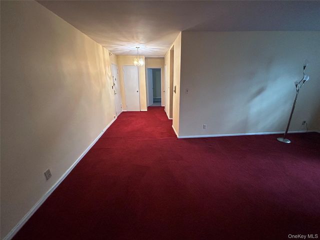 365 Bronx River Road 3J, Yonkers, NY 10704