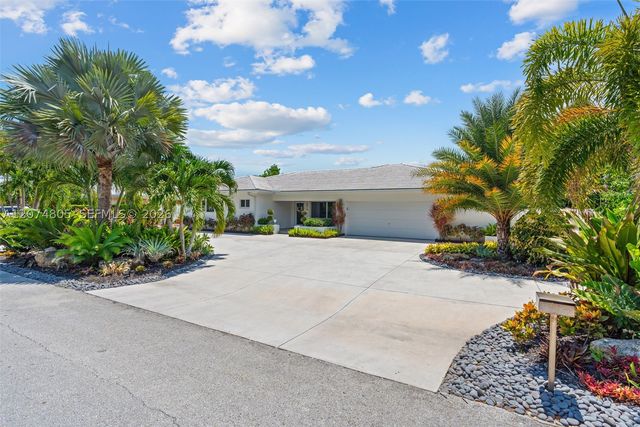 2812 NE 28th St, Fort Lauderdale, FL 33306