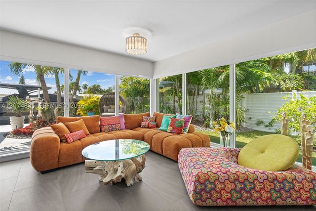 2812 NE 28th St, Fort Lauderdale, FL 33306