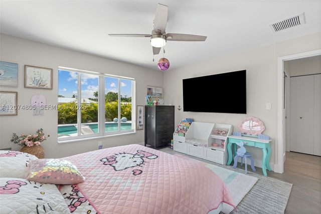 2812 NE 28th St, Fort Lauderdale, FL 33306