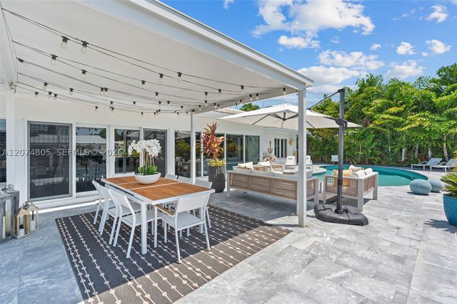 2812 NE 28th St, Fort Lauderdale, FL 33306
