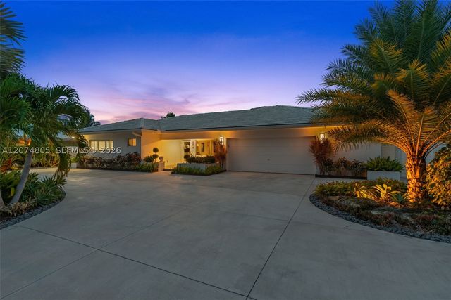 2812 NE 28th St, Fort Lauderdale, FL 33306