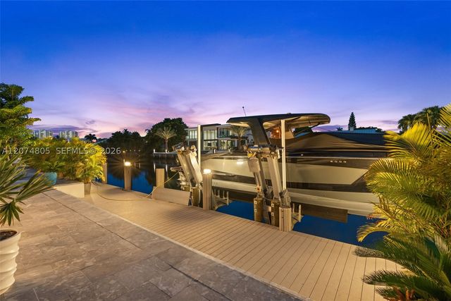 2812 NE 28th St, Fort Lauderdale, FL 33306