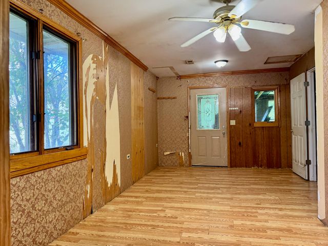 6620 E State Road 10, Knox, IN 46534