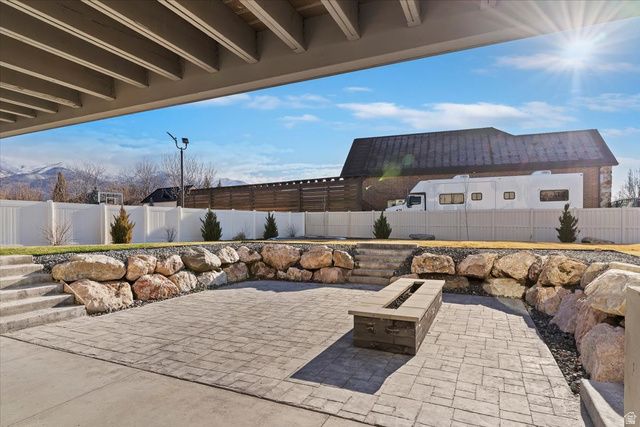 1579 W PHEASANT DR, Kaysville, UT 84037