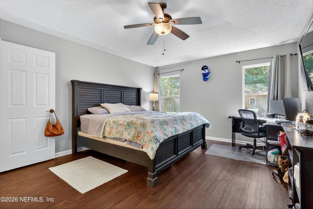 629 HUMMINGBIRD Court, Jacksonville, FL 32259