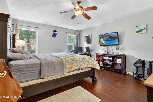 629 HUMMINGBIRD Court, Jacksonville, FL 32259