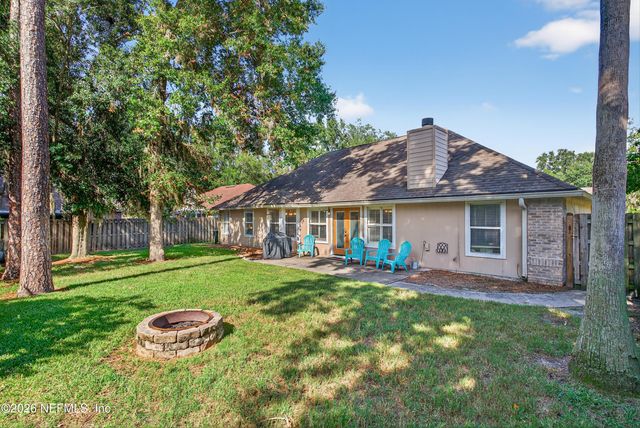 629 HUMMINGBIRD Court, Jacksonville, FL 32259