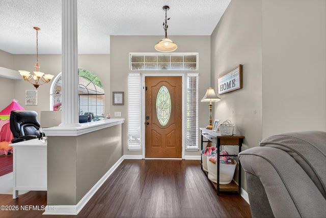 629 HUMMINGBIRD Court, Jacksonville, FL 32259