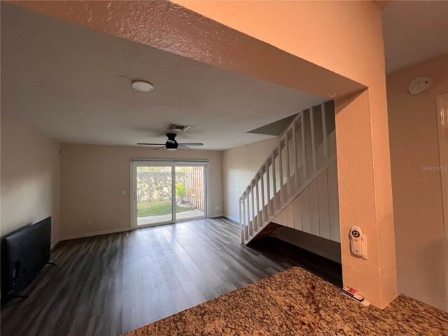 16543 LAKE BRIGADOON CIRCLE, Tampa, FL 33618