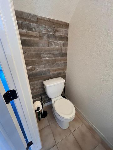 16543 LAKE BRIGADOON CIRCLE, Tampa, FL 33618