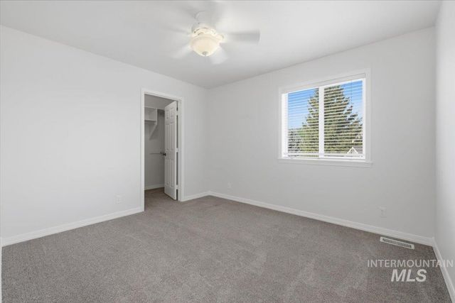 2020 E Summerridge Dr, Meridian, ID 83646
