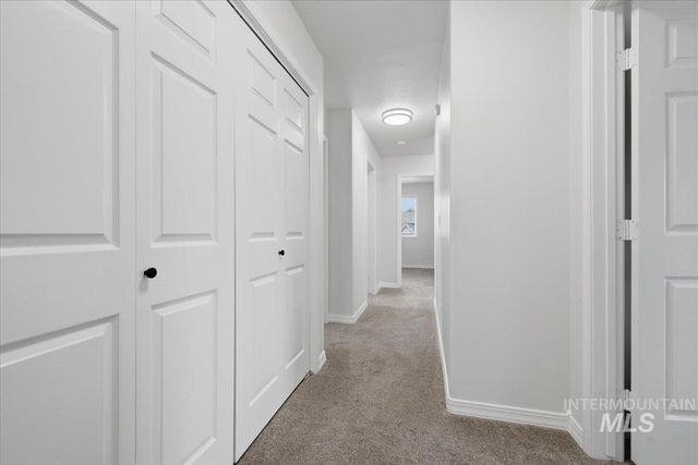 2020 E Summerridge Dr, Meridian, ID 83646