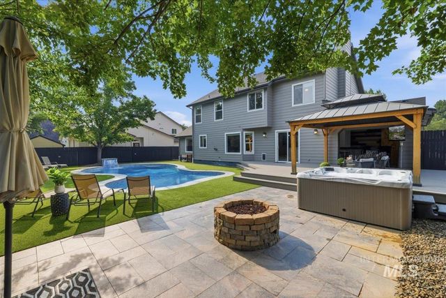 2020 E Summerridge Dr, Meridian, ID 83646