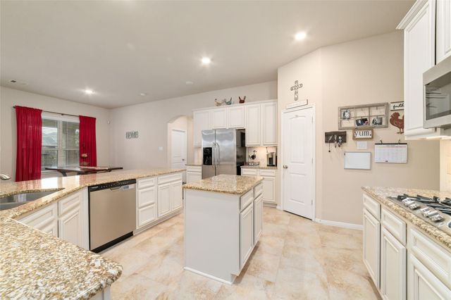 10007 Mahaffey Road, Tomball, TX 77375