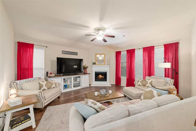 10007 Mahaffey Road, Tomball, TX 77375