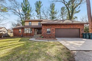 1437 Brookwood Drive, Norton Shores City, MI 49441