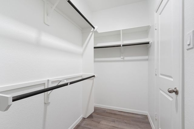 18830 Shadowfax Trail, Tomball, TX 77377