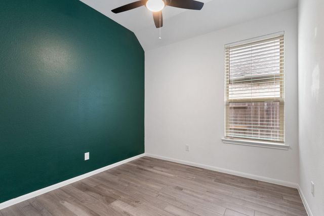 18830 Shadowfax Trail, Tomball, TX 77377