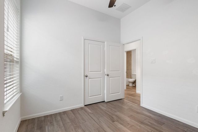 18830 Shadowfax Trail, Tomball, TX 77377