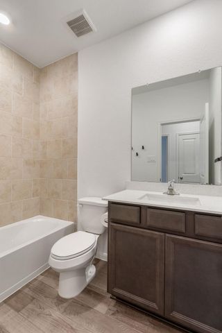 18830 Shadowfax Trail, Tomball, TX 77377