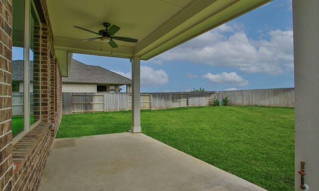 18830 Shadowfax Trail, Tomball, TX 77377