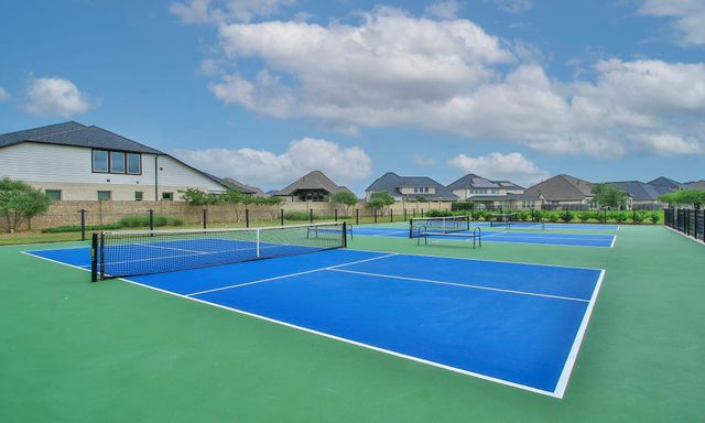 18830 Shadowfax Trail, Tomball, TX 77377