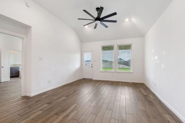 18830 Shadowfax Trail, Tomball, TX 77377