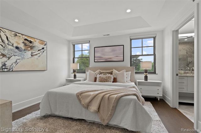 932 W 11 Mile Road, Royal Oak, MI 48067