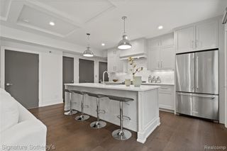 932 W 11 Mile Road, Royal Oak, MI 48067