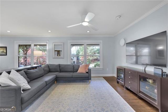 2476 Burnt Leaf Lane, Decatur, GA 30033