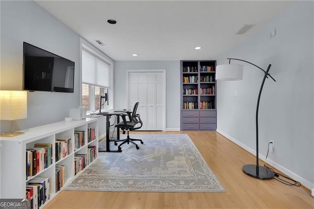 2476 Burnt Leaf Lane, Decatur, GA 30033