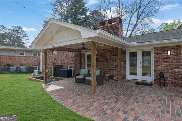 2476 Burnt Leaf Lane, Decatur, GA 30033